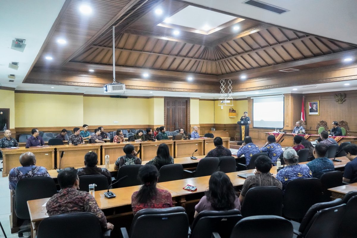 Rakor Teknis dan Monitoring Evaluasi Penerapan SPM di Kabupaten Badung Tahun 2025

badungkab.go.id/kab/berita/671…