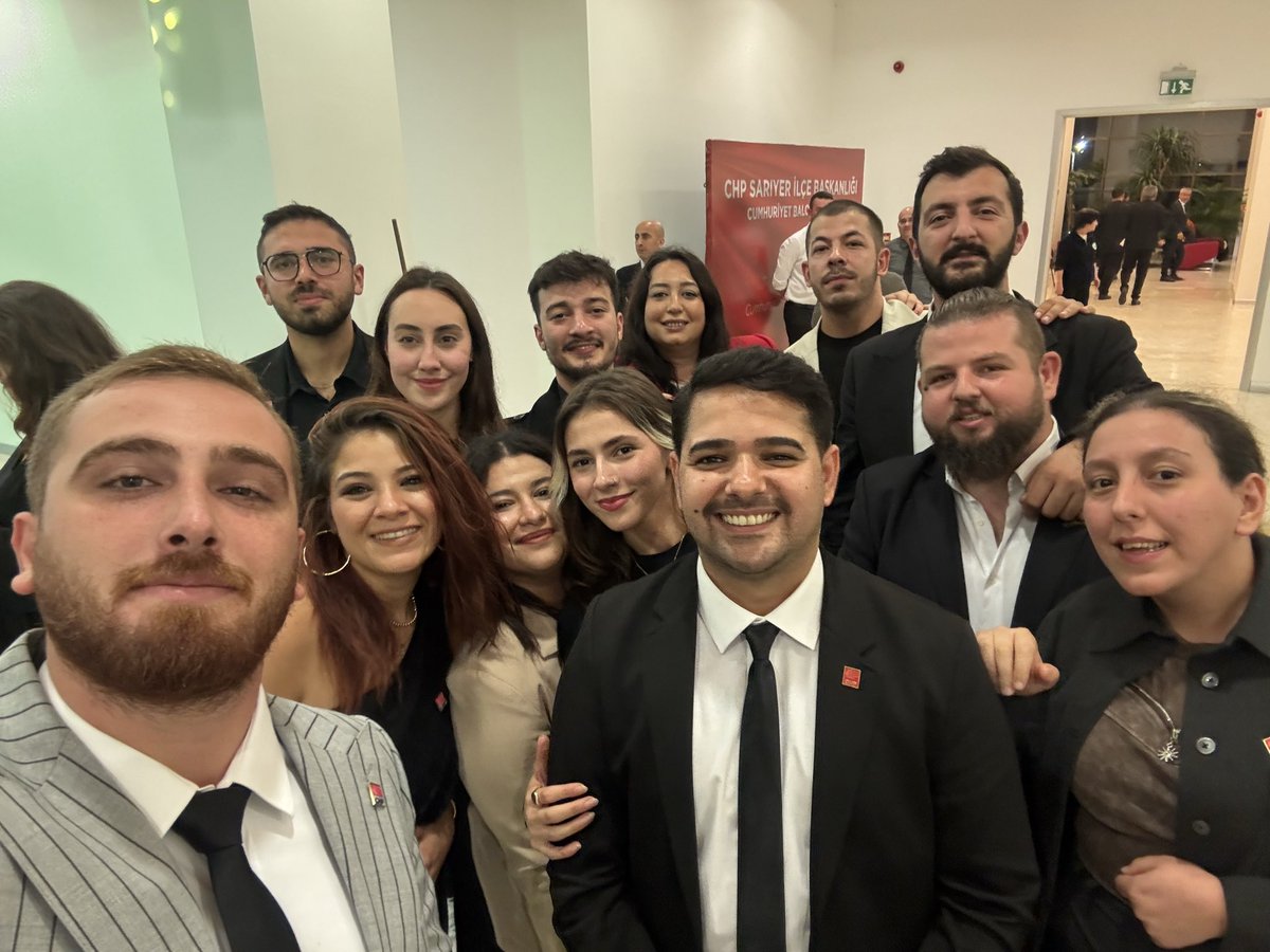 Cumhuriyetin ışığıyla aydınlanan bu yolda, biz gençler varız!
Atatürk’ün bizlere emanet ettiği Cumhuriyeti, aynı inanç ve kararlılıkla yarınlara taşıyoruz.
Yaşasın 29 Ekim, yaşasın Cumhuriyet! 🇹🇷✨