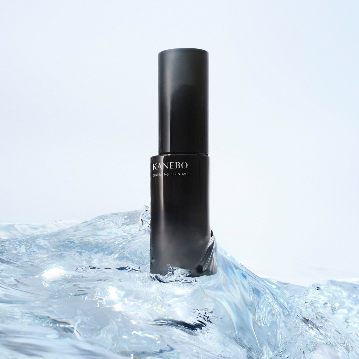 ＼1.16 NEW／
KANEBOから新・化粧水、登場！
生まれ変わりを繰り返す肌へ。

生命感に満ちた水滴るような肌へ導く
プログレス発想の美容化粧水🫧

溢れ出るようなうるおいが
絶え間なく肌を満たします+｡.:*

ぜひお楽しみに✨