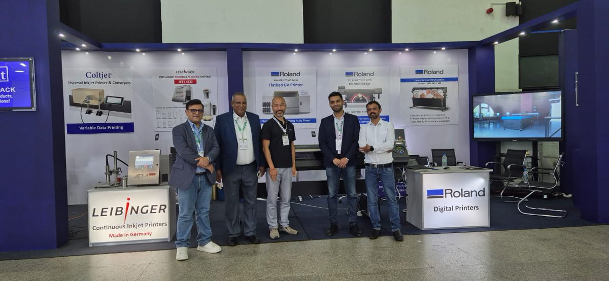 apsominfotexltd's tweet image. A successful wrap-up to #Lankapak2025 in Colombo, Sri Lanka (October 23–25), where we showcased the 𝐑𝐨𝐥𝐚𝐧𝐝 𝐔𝐆 𝐒𝐞𝐫𝐢𝐞𝐬 and received an amazing response from visitors.

#Apsom #Roland #rolanddg #Lankapak2025 #DigitalPrinting #PrintingInnovation @rolanddga
