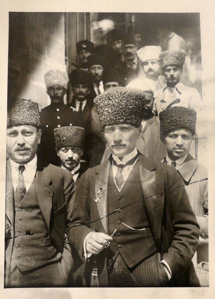Büyük Millet Meclisi Reisi Gazi Mustafa Kemal Paşa. (1923)