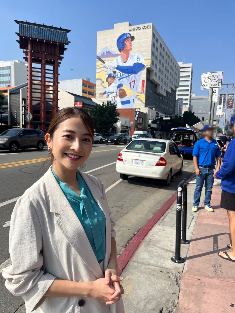 #Ｎスタ
MLB取材のオフショット📸✨

きょうのコメンテーターは
#星浩さんです！

今日のNスタは…
▼プリクラ30周年
▼MLB中継⚾️
▼横行するニセモノ鑑定の技👀
▼表情で見る首脳会談

などなど、きょうも注目のニュースをお届けします！ぜひご覧ください🧡

※放送内容は変更になる場合がございます