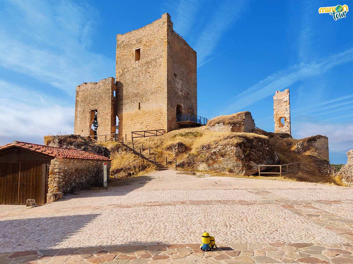 MiniOnTourES's tweet image. ¿Te vienes con nosotros a la provincia de #Soria? 😍​ Amigui, esto es #Calatañazor, el prota de este artículo 😊​. ¿Lo conoces? ¿No? Pues mira y flipa 👀​
👉 bit.ly/QueVerCalatana…
@sorianitelaimag @Soriaestademoda @soriapatrimonio @OfiTurismoSoria @CyLesVida