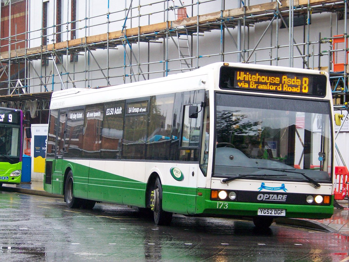 BryanDickson4's tweet photo. 28th October 2014 @ipswichbuses variety . https://t.co/8AQ3cmWP21