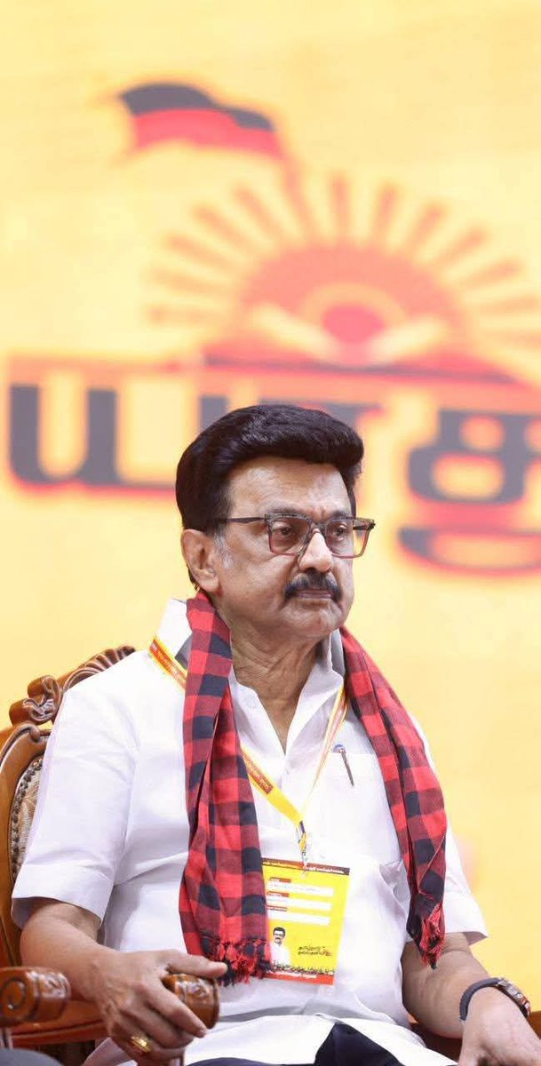 Writer_Dpm's tweet photo. விரைவில் மீண்டும் முத்துவேல் கருணாநிதி ஸ்டாலின் என்னும் நான்....😍💥 @arivalayam @mkstalin https://t.co/dNMNtL5Is7