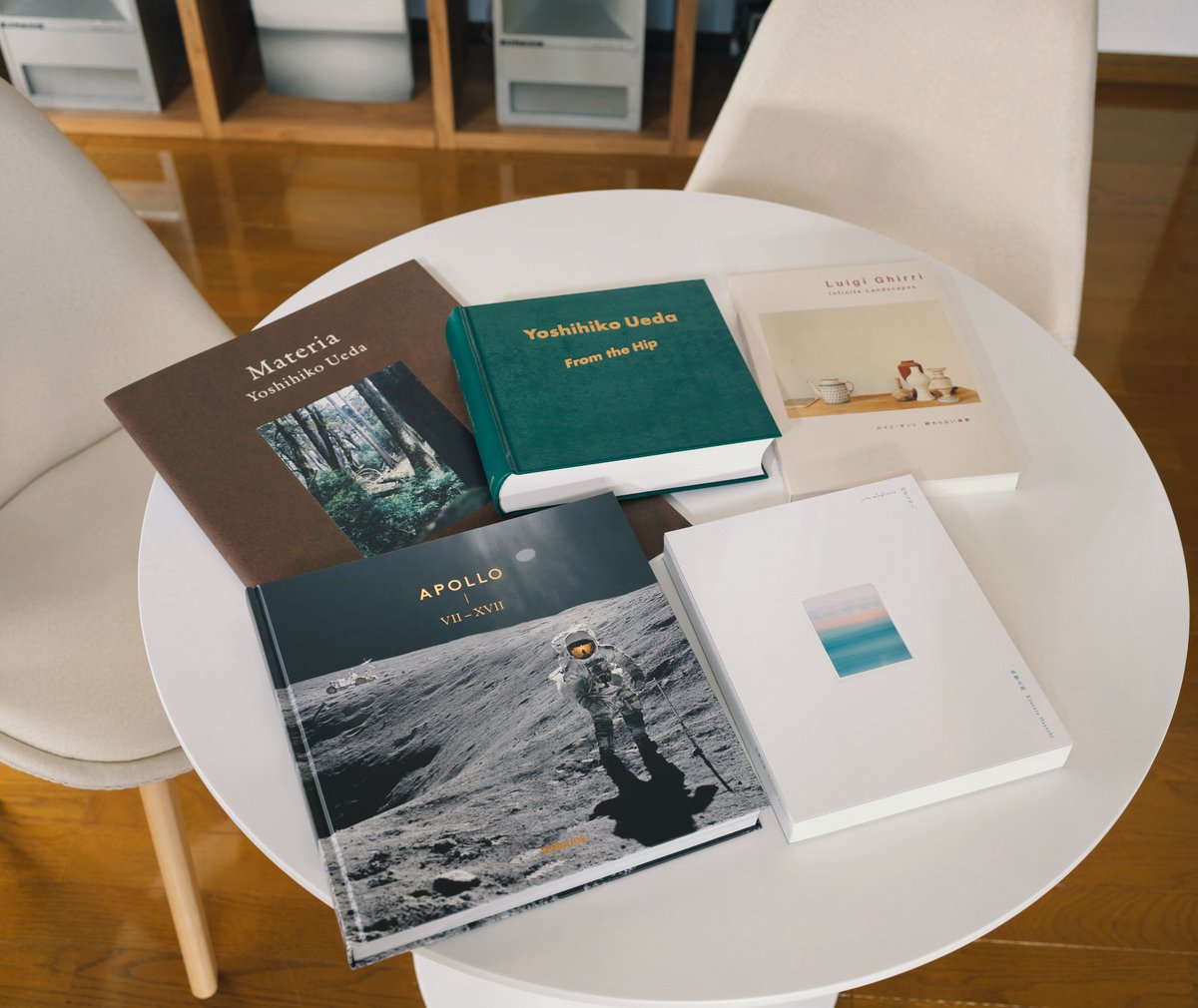 最近手に入れた写真集と図録たち、どれも心の平穏と探究心をもたらしてくれる。本当に買ってよかった...