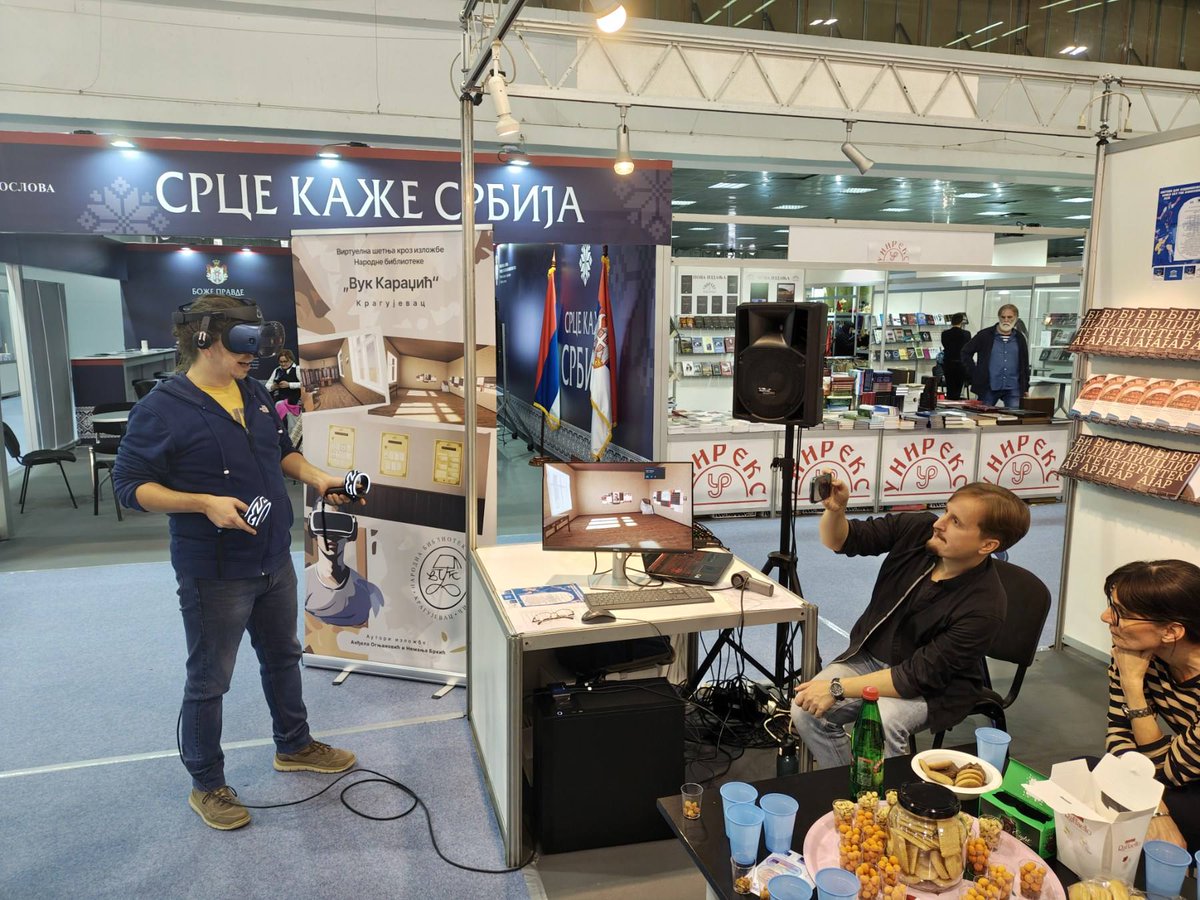На Међународном београдском сајму књига , у оквиру обележавања Светског дана аудио баштине 2025, Народна библиотека „Радоје Домановић“ Лесковац представила је свој рад и пројекте који спајају традицију и савремене технологије.
Посебно су издвојена аудио...
facebook.com/leskovac.bibli…