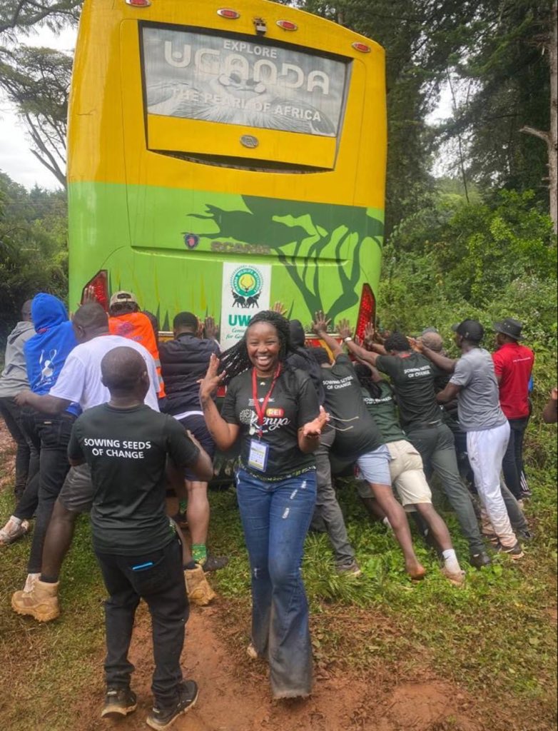 Fun Moments as We Serve 🎉

Service is full of sweat and smiles! As we gather in Entebbe, we shall celebrate all the memories we’ve made. 💪

Share your story with us! 😄

#3DaysLeft to the Early Bird closure

👉 Register: bit.ly/discon101

●Rotarians $149
● Rotaractors