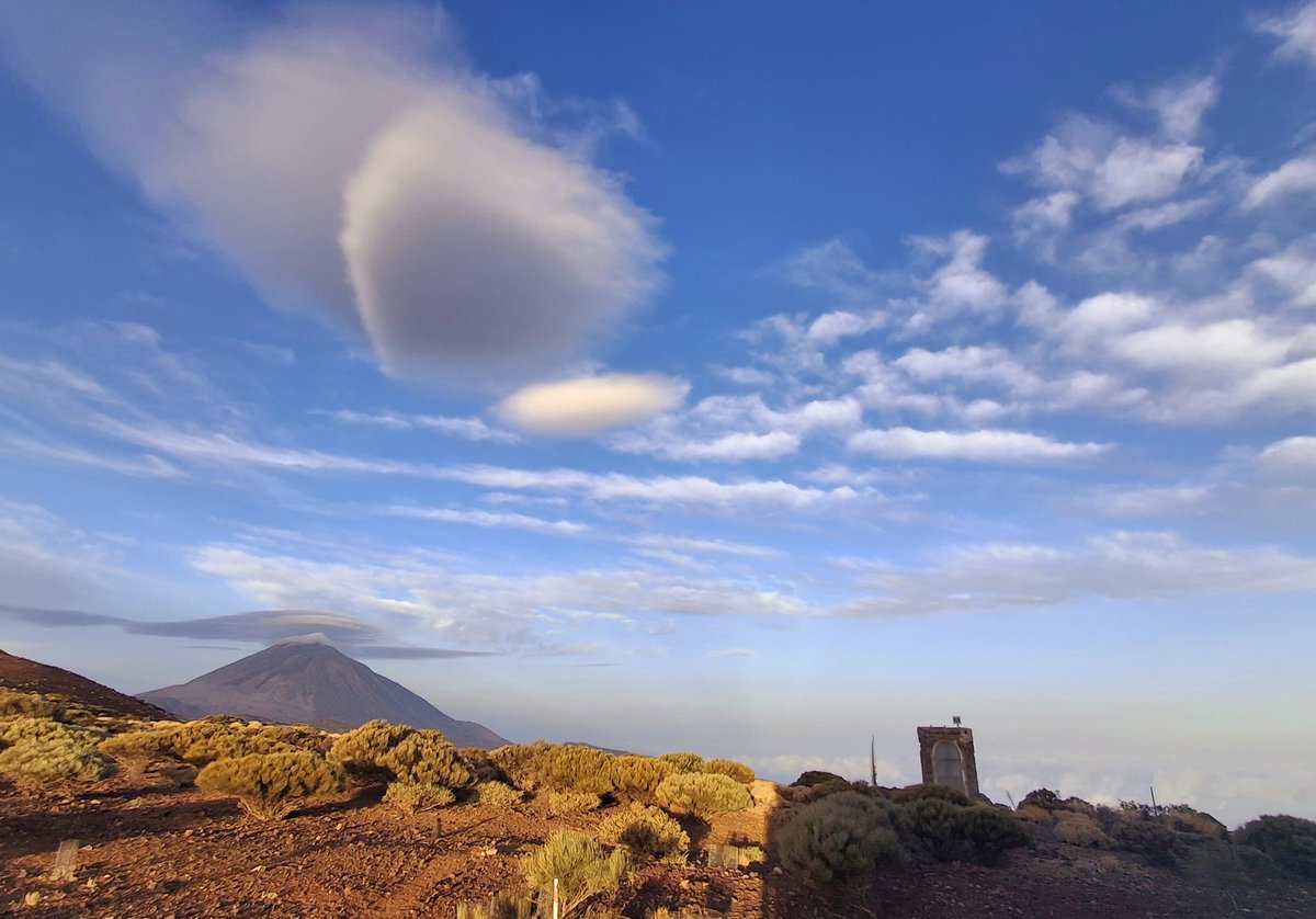 Buenos días, amanece con mucho viento en <a href="/AEMET_Izana/">AEMET_Izaña</a>