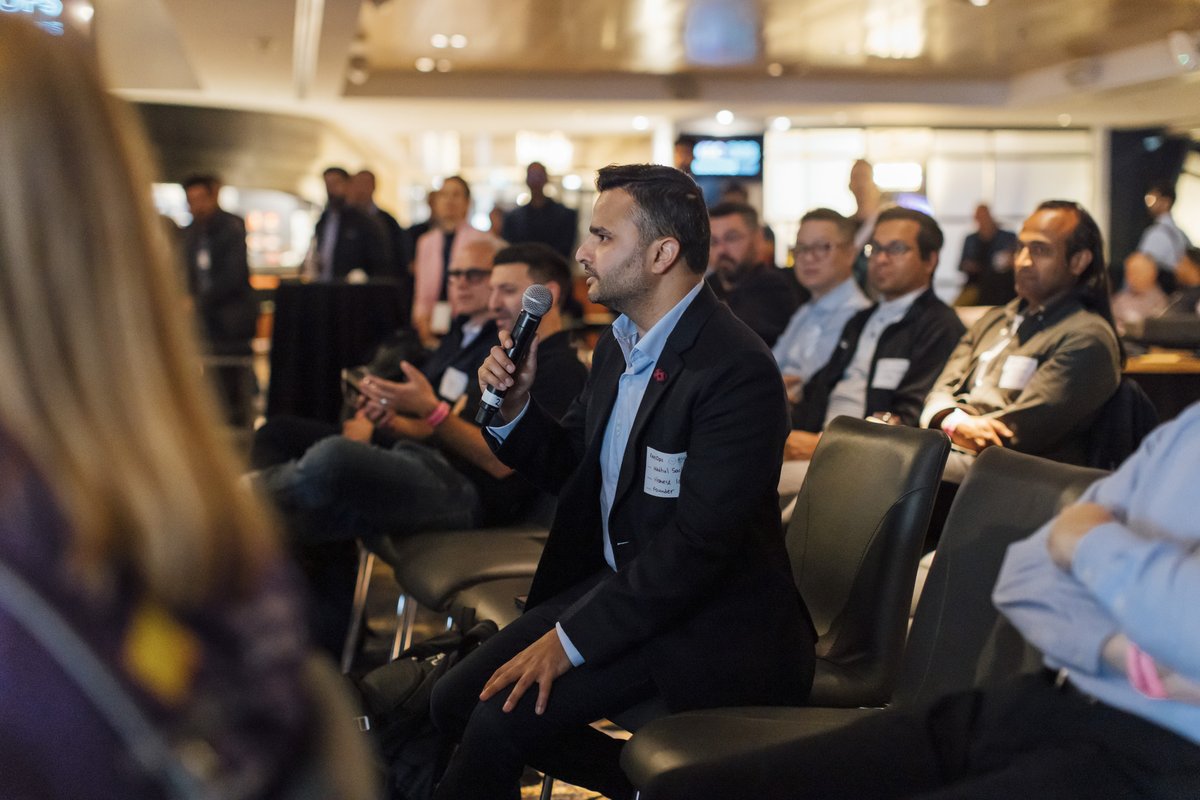 BeerOpsHQ's tweet image. Quick shout out to @Deloitte   helping to make #ExecOps attendees a bit more informed.