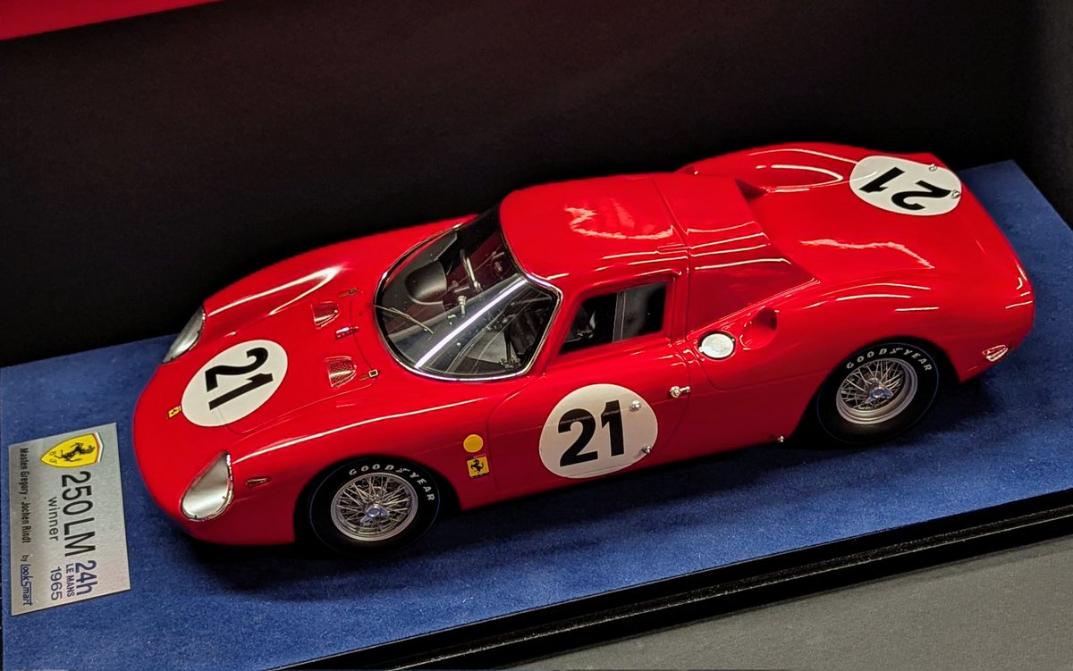 m_daisharin's tweet image. 素敵な1/18 LOOKSMART フェラーリ250 LM 1965年を入荷しました!✨✨🚨✨✨店舗でお待ちしておりまーす🤩

#ferrari250lm #フェラーリ #Looksmart #まんだらけ中野店