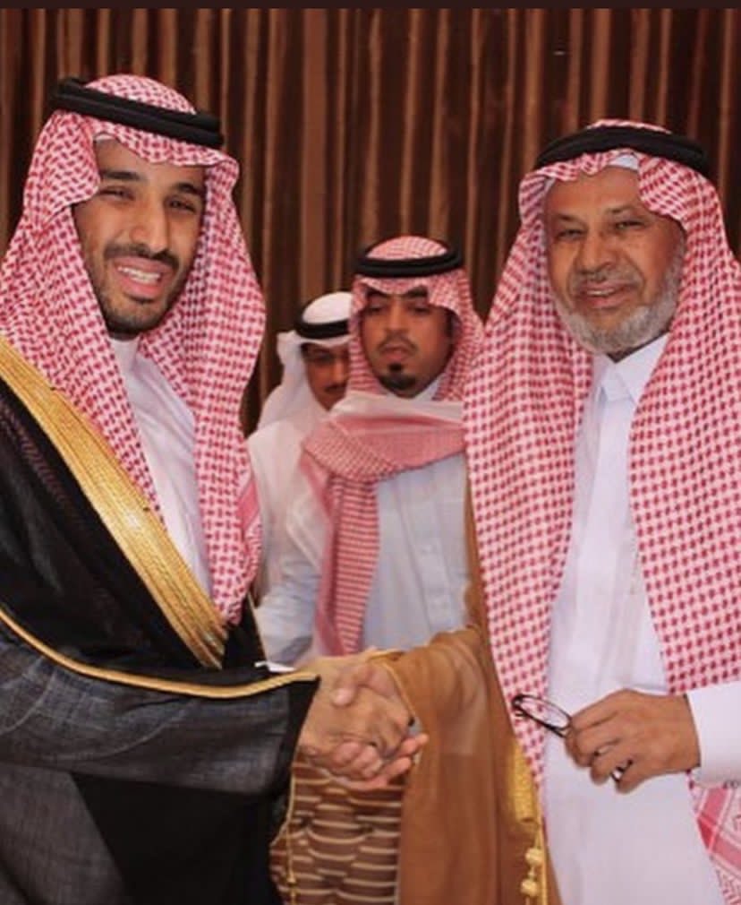 shahrane_com's tweet photo. يمر معالي الفريق ركن / مريع بن حسن الشهراني بعارض صحي يرّقد على إثره في المستشفى ، دعواتنا له بالشفاء العاجل وأن يخرج من المستشفى وهو بأتم صحة وعافية .
لاتنسونه من دعواتكم . https://t.co/lT4bdHzaT2
