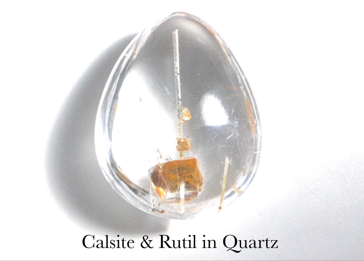 MacrameWala's tweet image. 11月の出展スケジュールです

・ことのわ 11/7〜11/9
(岐阜県)

・ミネラルザワールドin静岡 11/7〜11/9
(静岡県)

・なんばミネラルマルシェ 11/14〜11/16
(大阪府)

・御徒町ミネラルマルシェ 11/21〜11/24
(東京都)

・鹿児島石ころマーケット 11/28〜11/30
(鹿児島県)