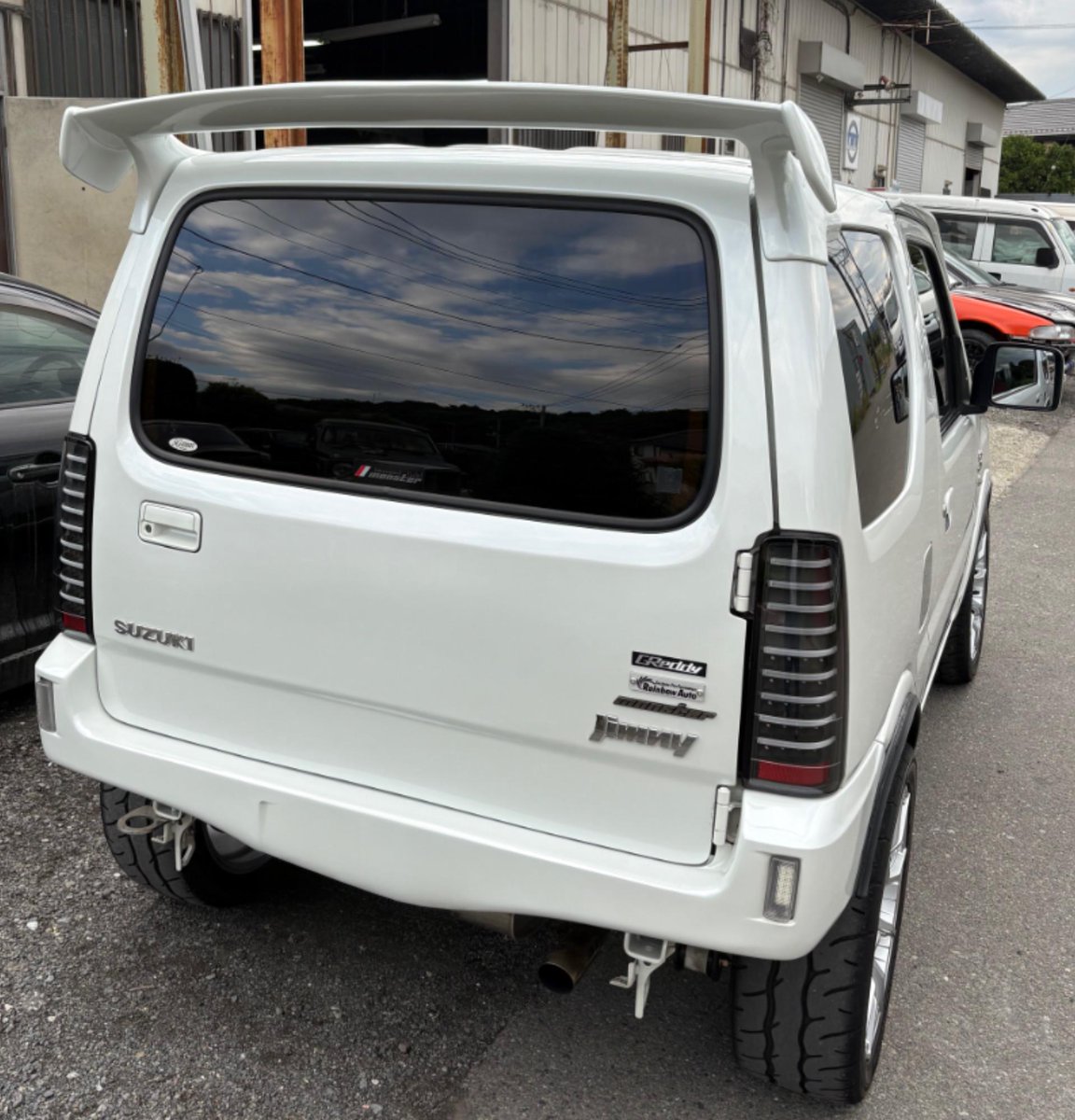 kawage1043's tweet photo. 翼を授かりました！実際のパワーが上がったわけではないですが気持ちは跳ね上がってます❣
両面テープのみでの取付です
色々工夫頂き職人技が垣間見れます
クラリスさん（@jp_clarisse）この度は希望を叶えてくれ感謝です
引き続き仕込みネタよろしくお願いします❣
https://t.co/WohA0fiDMk https://t.co/cfAu6lhRwd
