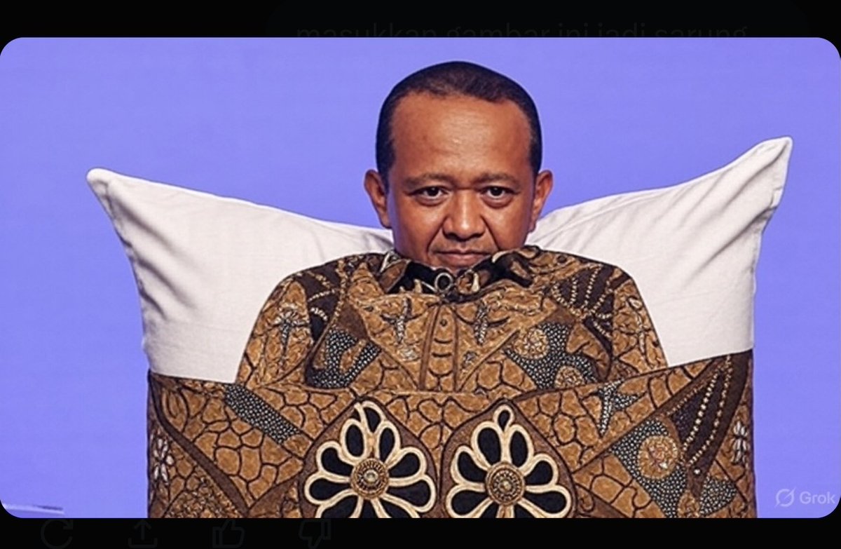 techinsage's tweet photo. @Elsaptri25 ini nih ada bantal buat temenmu cuddle.cobain dulu nder https://t.co/hguWnPeVyP