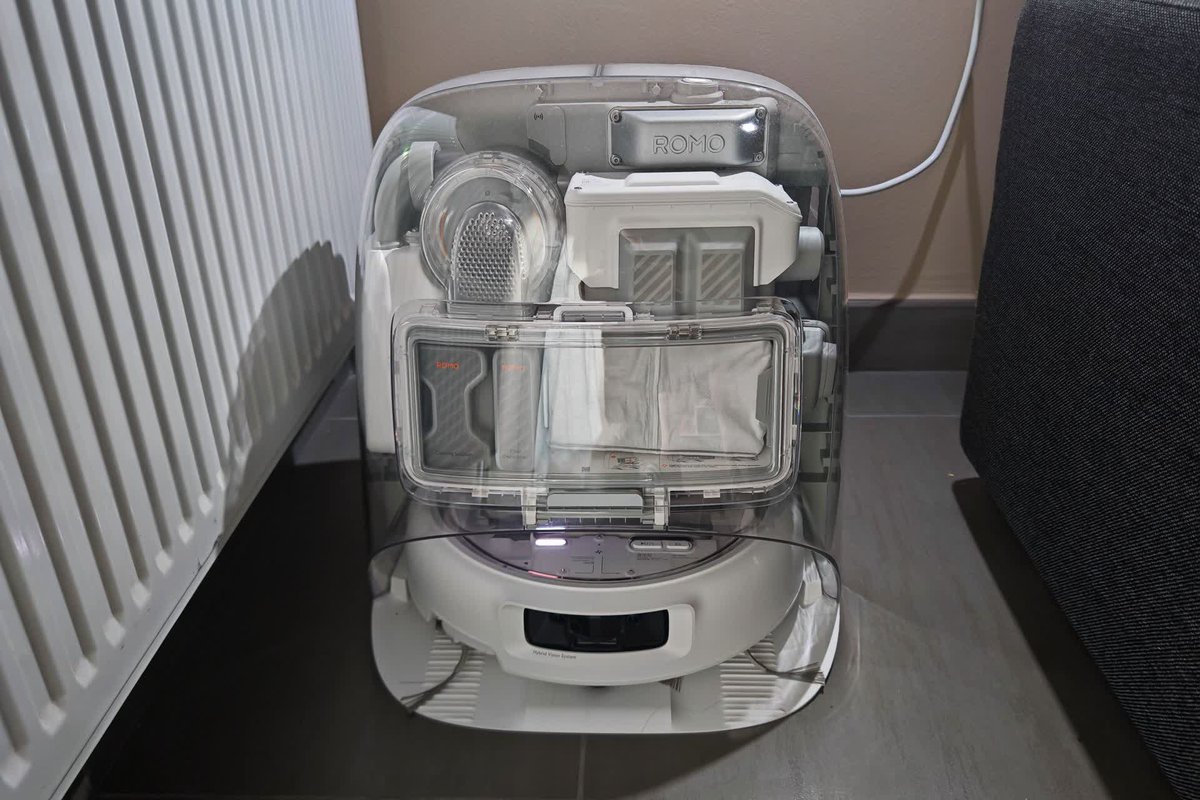 🧹 Test DJI ROMO P : le roi des drones a-t-il créé l’aspirateur robot ultime ?  ➡️ 01net.com/tests/test-dji…