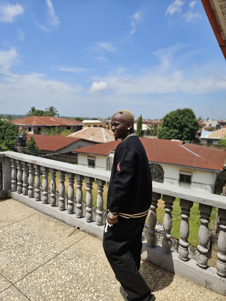 Sean Loray tweet media