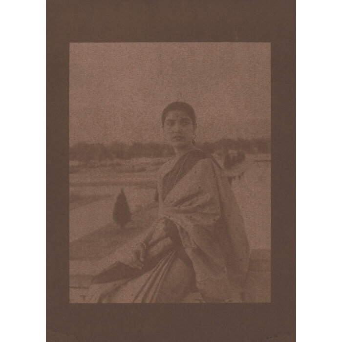 alternativephot's tweet image. 🌿 World Anthotype Day is now closed, and we will post out anthotypes from flowers and plants! 

➥Walnut by Arindam Majumdar
➥Mix of Horsetail, Nettle and Rosemary by Andrea Perrotat
➥Salmonberry Ellen J. Craft

👉 alternativephotography.com/world-anthotyp…

#anthotypes #worldanthotypeday