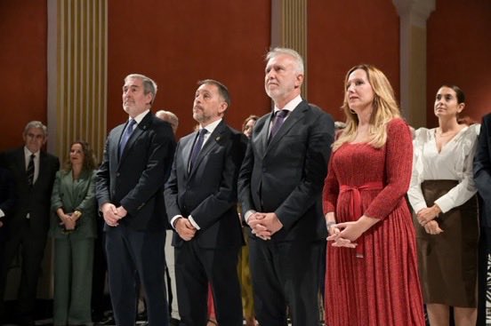 herqles_es's tweet photo. 🇪🇸 | Ángel Víctor Torres inaugura un 'templo masónico' en Santa Cruz de Tenerife y comparte el siguiente mensaje:

«Un ejemplo de colaboración entre administraciones, con tres millones de financiación por parte del Gobierno de España, para recuperar no sólo un edificio precioso, sino la Memoria de la Masonería y su defensa de la igualdad, la democracia y la educación laica».