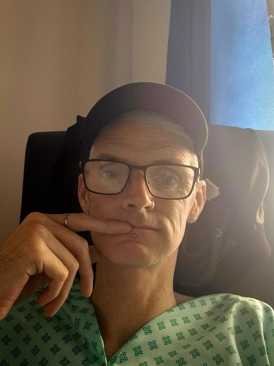 JaiBham's tweet photo. Its my birthday day 🎈 and I'm still in hospital 🏥 
Feel free to send me nudes to cheer me up 😊 https://t.co/J3DdIdQjsr