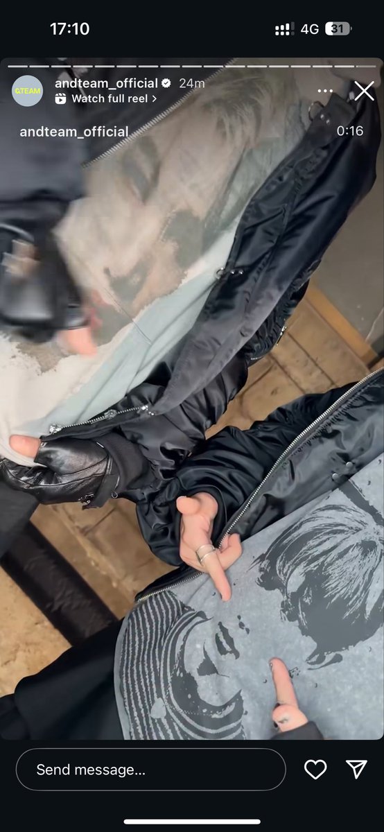 えっとこのTシャツはどこで買えますか、、