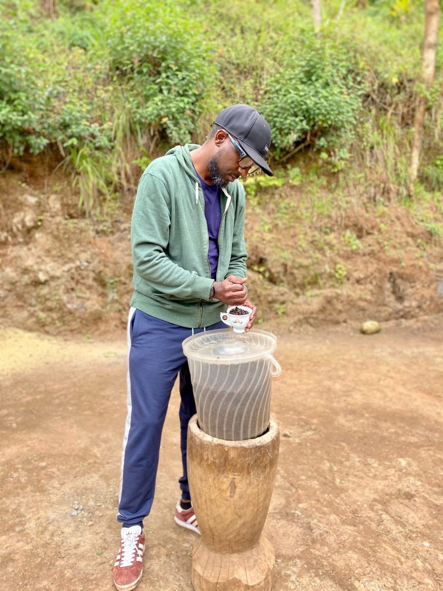 SalumAwadh's tweet image. Njoo upate kahawa bora.

Tuna kahawa ambayo ni roasted na ground.

Na pia tuna green beans kwa ajili ya ku export