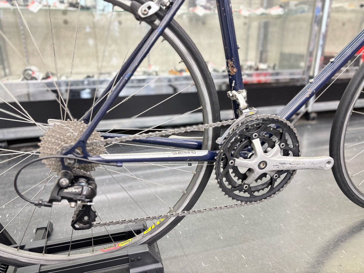 cyclymatsubara's tweet photo. 商品紹介
クロモリロード 650c
650c採用の小柄ライダー向けロードバイクです。
コンパクトな設計で扱いやすく、しなやかな乗り味が魅力です。
身長155〜165cmの方にオススメ!
https://t.co/SRYzvQ9nx6
#ロードバイク
#クロモリ
#650c
#オーダーフレーム
#サイクリング https://t.co/A6qk3XvZhA