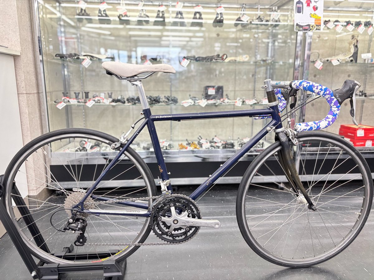 cyclymatsubara's tweet photo. 商品紹介
クロモリロード 650c
650c採用の小柄ライダー向けロードバイクです。
コンパクトな設計で扱いやすく、しなやかな乗り味が魅力です。
身長155〜165cmの方にオススメ!
https://t.co/SRYzvQ9nx6
#ロードバイク
#クロモリ
#650c
#オーダーフレーム
#サイクリング https://t.co/A6qk3XvZhA