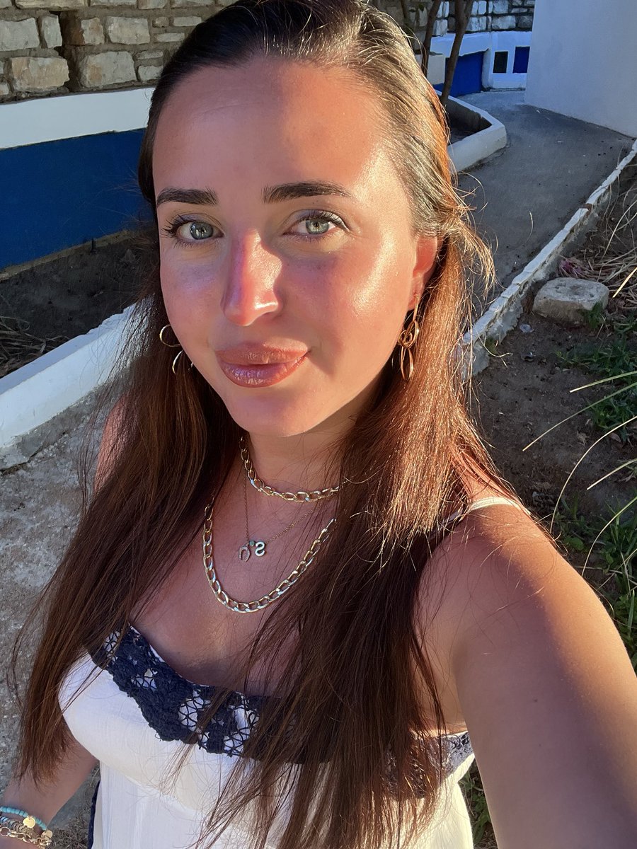 Kara çirkin Türk kızları… aynen 👍🏻