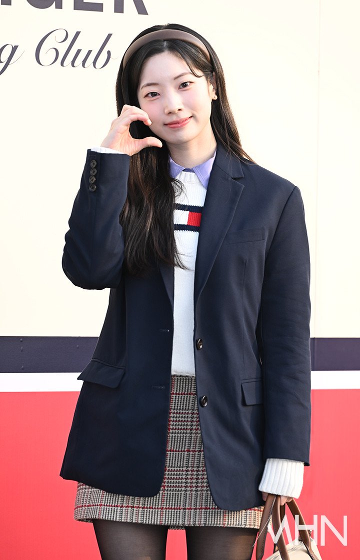 SubjectKpop's tweet photo. Dahyun attended "Tommy Hilfiger The Hilfiger Racing Club" event today

#TWICE #트와이스 @JYPETWICE https://t.co/aKpgvoZYke