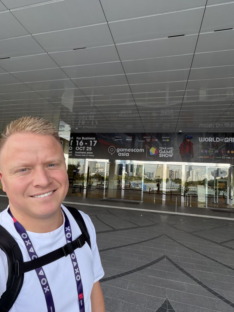smith_gustaf's tweet photo. Just wrapped up an amazing time in Thailand that started with @gamescomasia . Next stop: @gstar_official_  in Korea with our Seoul partner team. 
See you there! https://t.co/Hw0Vj7OSCL