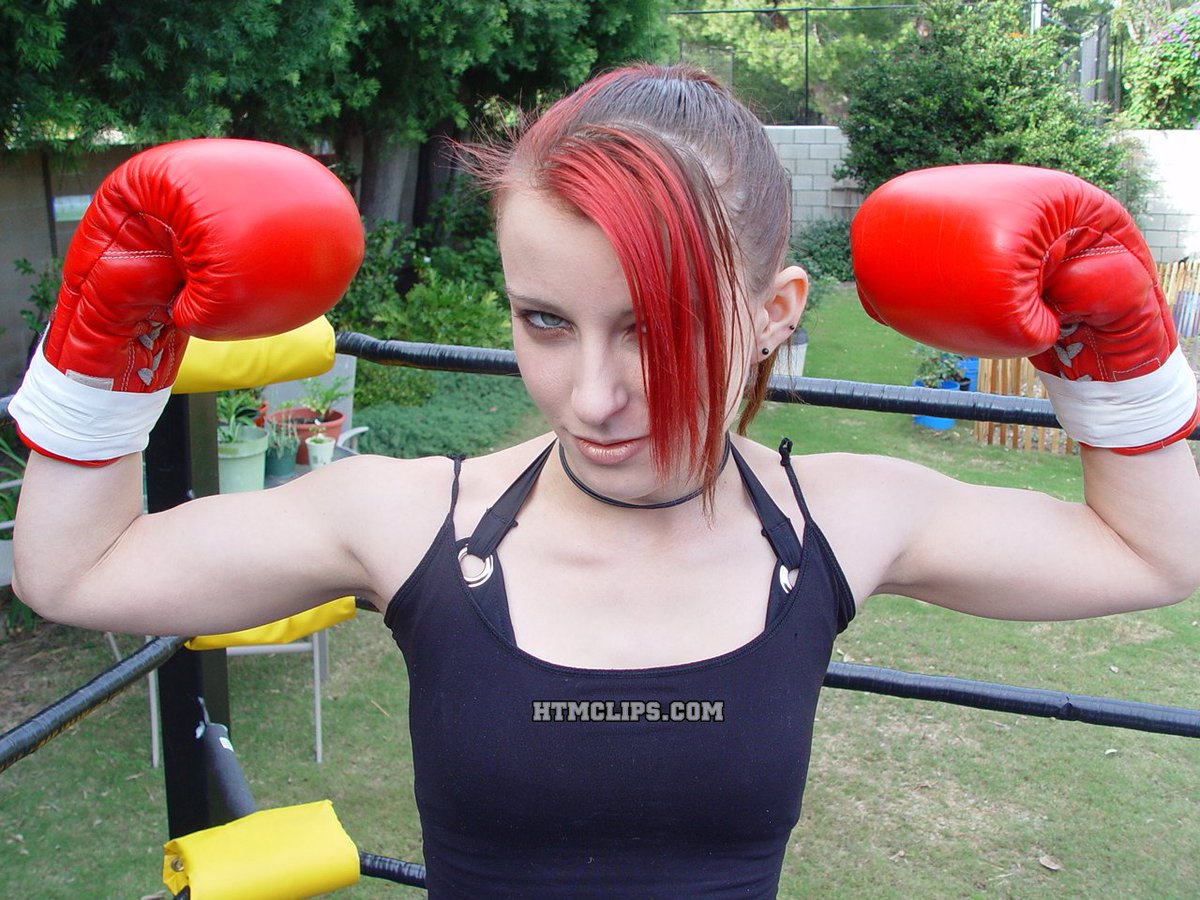 Boxing by HTM tweet media