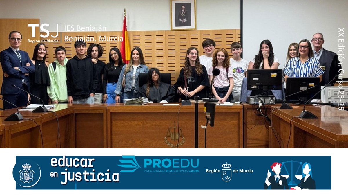 TSJ Murcia (@tsjmurcia) on Twitter photo #EducarenJusticia en #Murcia
Esta semana hemos tenido la visita de los alumnos del <a href="/iesbeniajan/">IES Beniaján</a>  
El grupo ha conocido más de cerca el funcionamiento de la Justicia en el  juzgado de Menores 1 de #Murcia
<a href="/ProgramasRM/">ProgramasRM</a> #EducarenJusticia en #Murcia
Esta semana hemos tenido la visita de los alumnos del <a href="/iesbeniajan/">IES Beniaján</a>  
El grupo ha conocido más de cerca el funcionamiento de la Justicia en el  juzgado de Menores 1 de #Murcia
<a href="/ProgramasRM/">ProgramasRM</a>