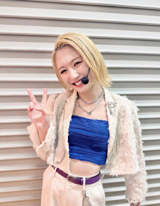 塩月希依音のTwitter画像22