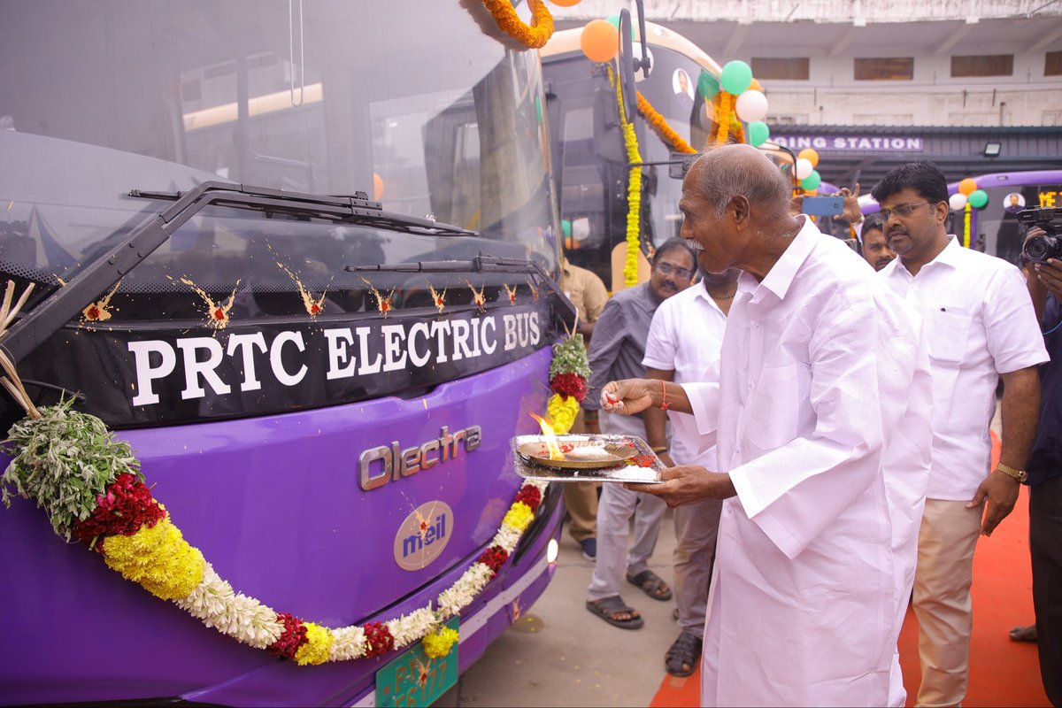 RUSHIKESH INGLE 🇮🇳 tweet media