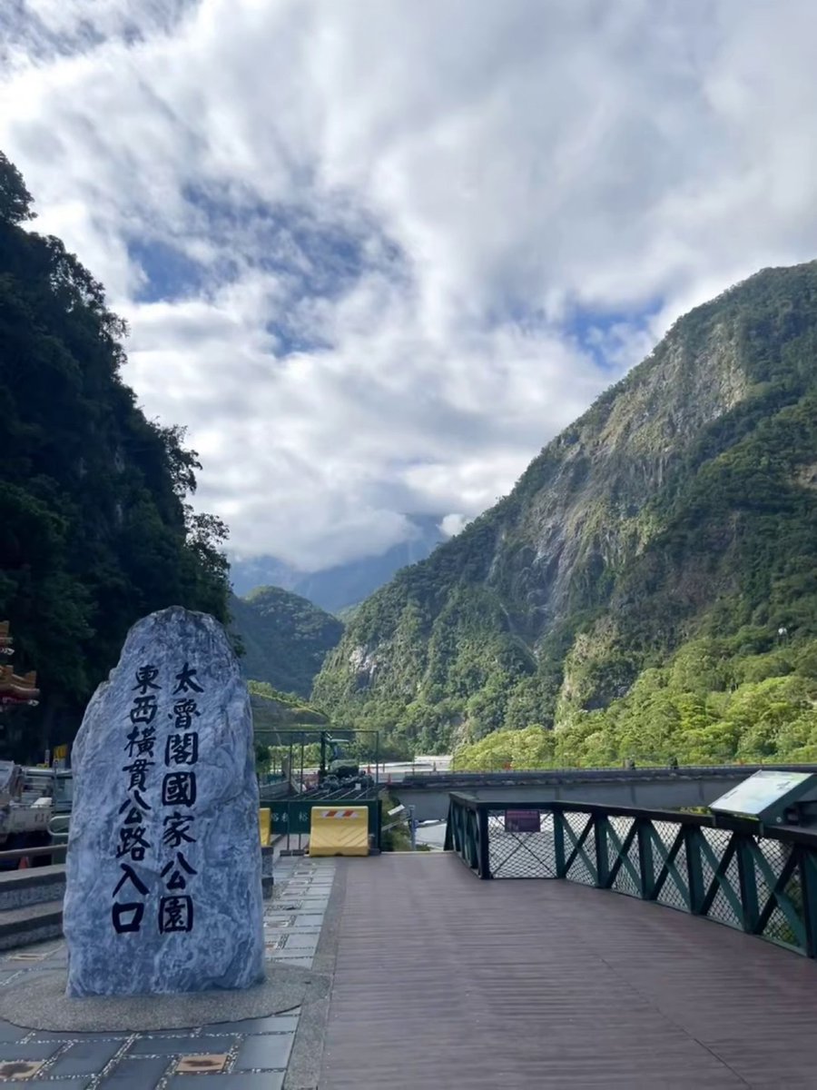 Waycsutton's tweet image. 諦めないことが、時には一番強い武器になるよ。🛡️