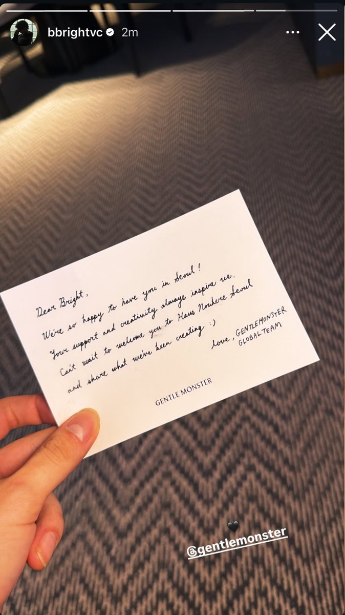 ไปเหยียบโซล Gentle Monster ก้ส่งการ์ดwelcomeให้เลย ก้จาก Global Team ไปเลยสิคะะ 
#bbrightvc <a href="/bbrightvc/">bright</a>