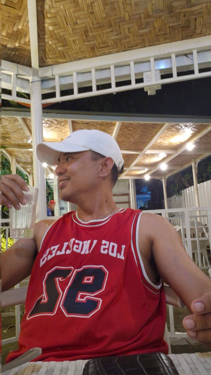 cebjam_ilo's tweet image. Ma timing gid permi amo ni kag ang isa ko man ka red na jersey bayo ko 😅 hello #cebu #bisaya  #pinoy