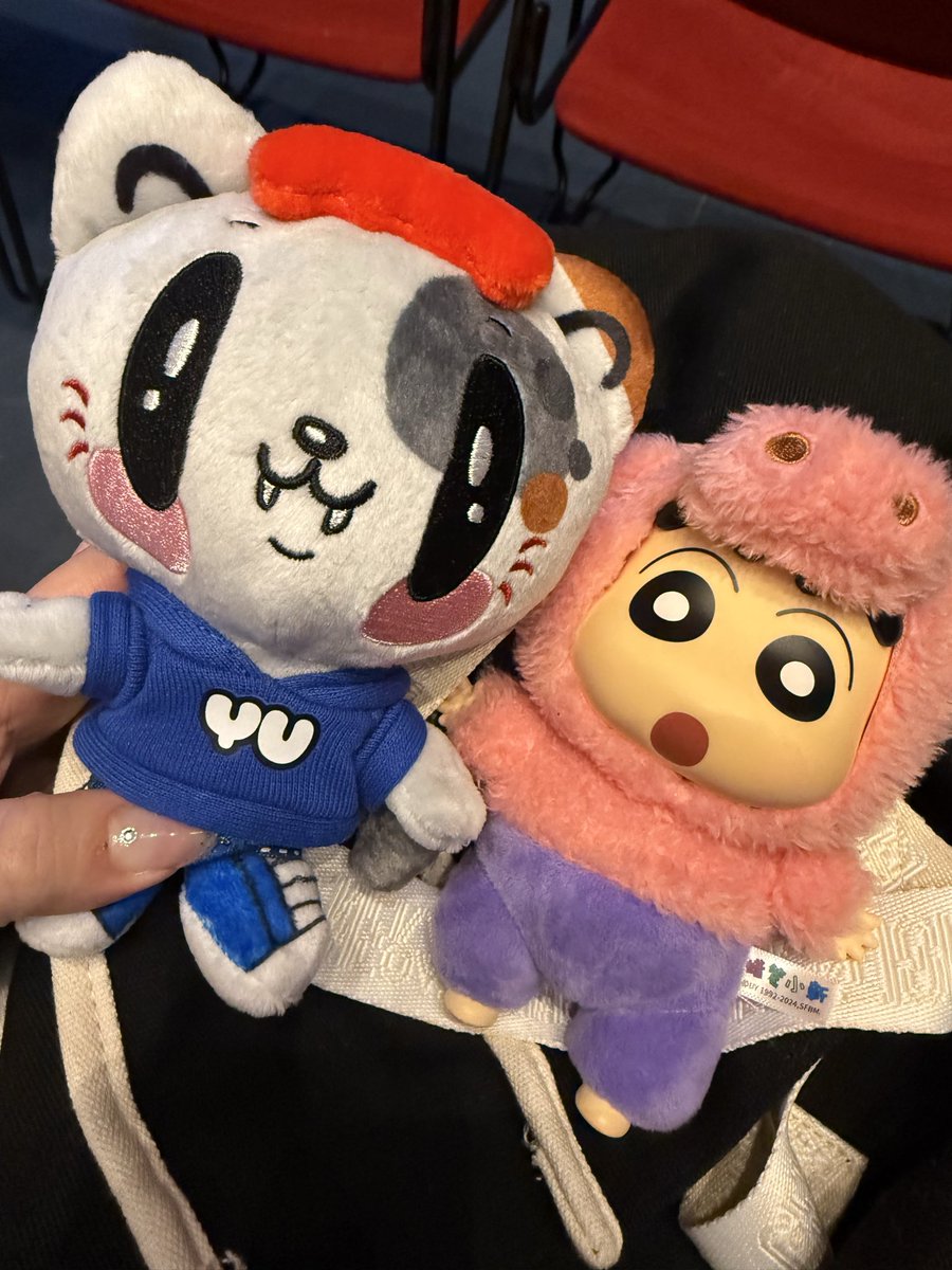 shioriii117's tweet photo. アリーナ2列目激近🥺

#GENE_6IXSENSE 
#GENERATIONS https://t.co/qHQRwstv2M