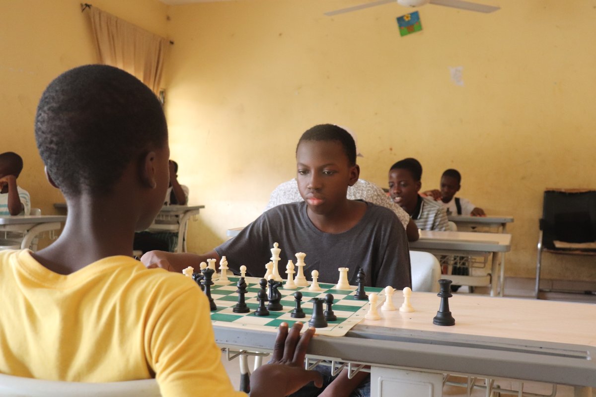 Chess_Heights's tweet image. Your mind is your most powerful piece.Train it well. Big ups to the players of Chess Heights Ogun Monthly. Pictures from random Chess Heights Monthly #ChessHeights