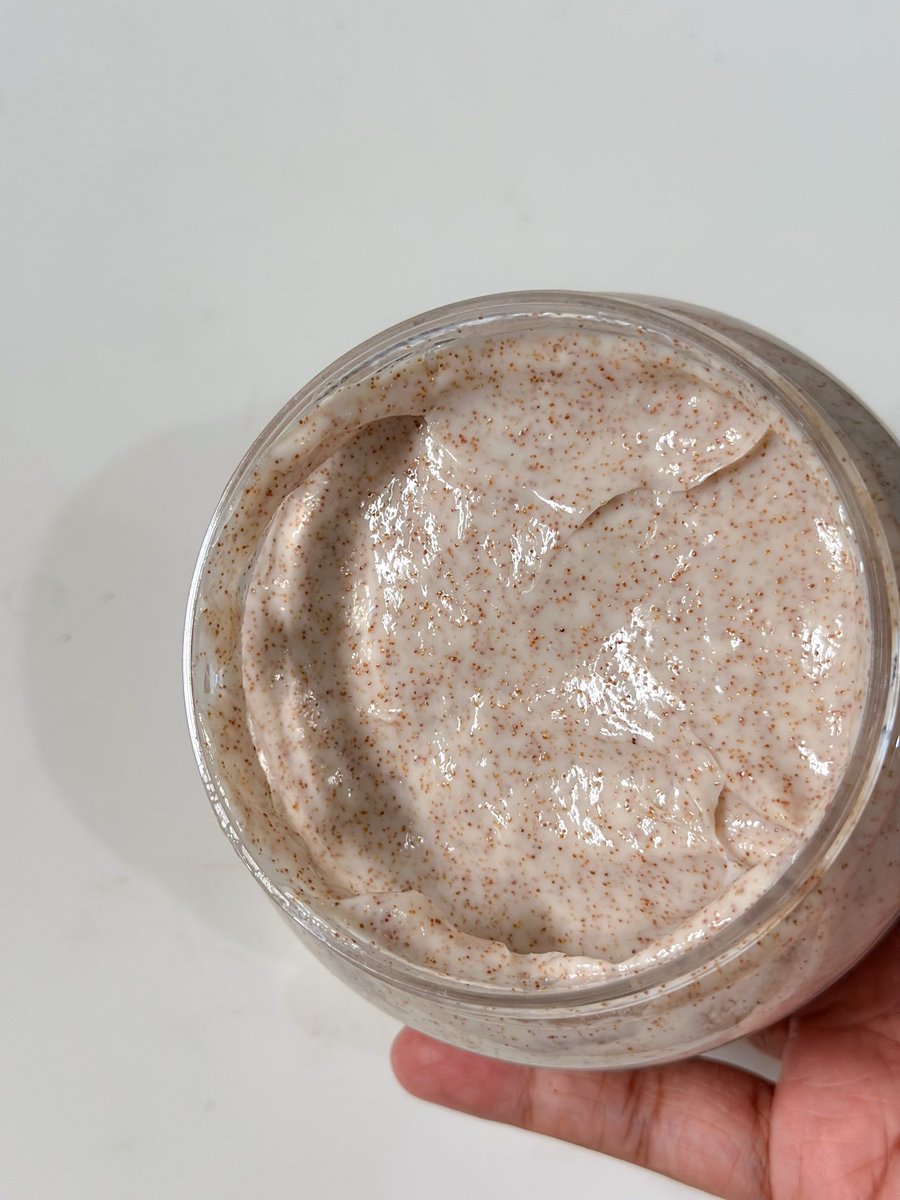 swextdemon's tweet image. underrated lokal brand body care: dewi sri spa! ✨ 

keracunan kak Amanda zahra tapi jujur bagus BGT, wanginya nempel ky abis spa beneran 🧖🏻‍♀️