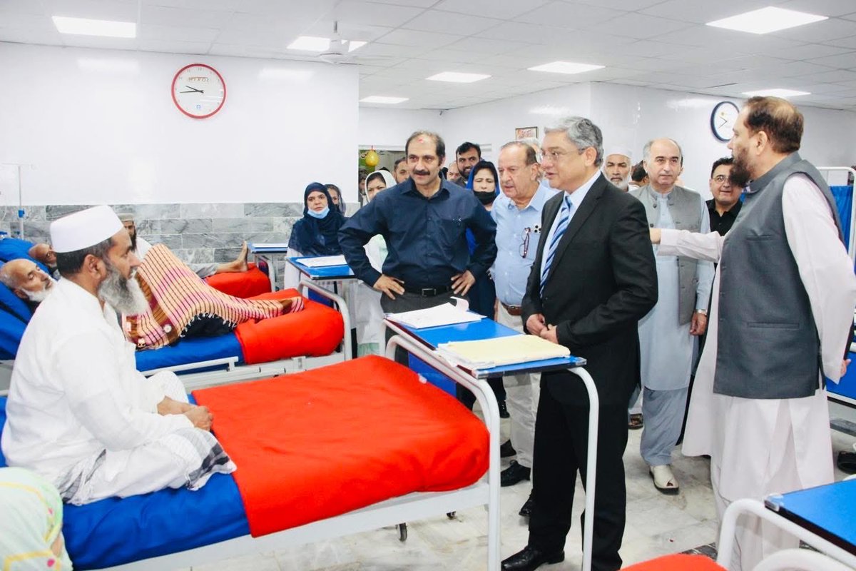 ath_ayub's tweet photo. Ayub Teaching Hospitals Journey Towards Progress

ایوب ٹیچنگ ہسپتال مریضوں کو بہترین سہولیات فراہم کر رہا ہے اور علاج معالجے میں ہر ممکن بہتری لا رہا ہے۔@CSKPOfficial @SohailAfridiISF https://t.co/tcxE8WC1RP