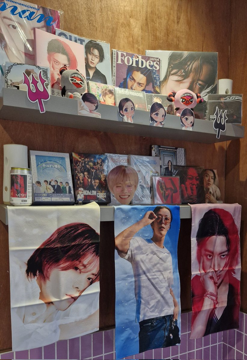 Itsmyminemind's tweet photo. Cafe Event 30FLYYUTA keren by 🫶🔥 @YUTAMI_INA
Photoframe gemeesshh by
@yonstuck @lilfreak_jiw

YUTA 30 the PERSONA rises from EMBER

Aaand yuta, ma cherry happy belated day ~
Bahagia dan sehat selalu
#HAPPYYUTADAY #YUTA_PERSONA 
#中本悠太誕生祭2025_PERSONA発売
#YUTAProjectTH https://t.co/3yYOPoZbOt
