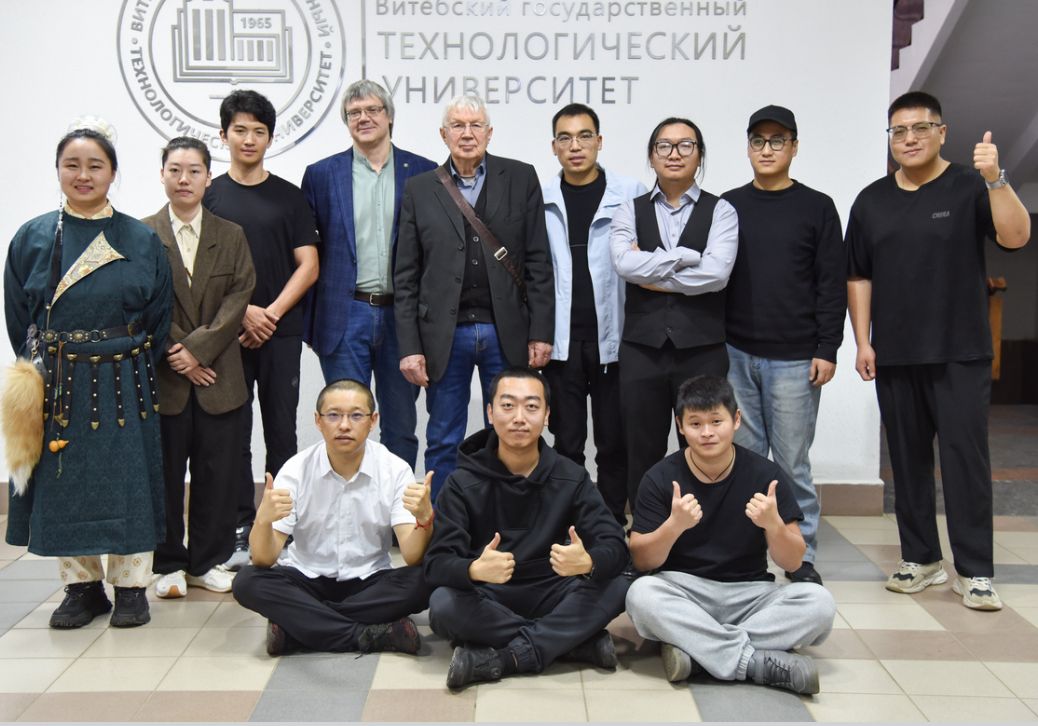 yo_vstu's tweet image. Защита магистерских диссертаций студентов из Китайской Народной Республики

С 27 по 28 октября 2025 года в Витебском государственном технологическом университете проходила защита магистерских диссертаций студентов из Китайской Народной Республики. 
vstu.by/news/3377-zash…