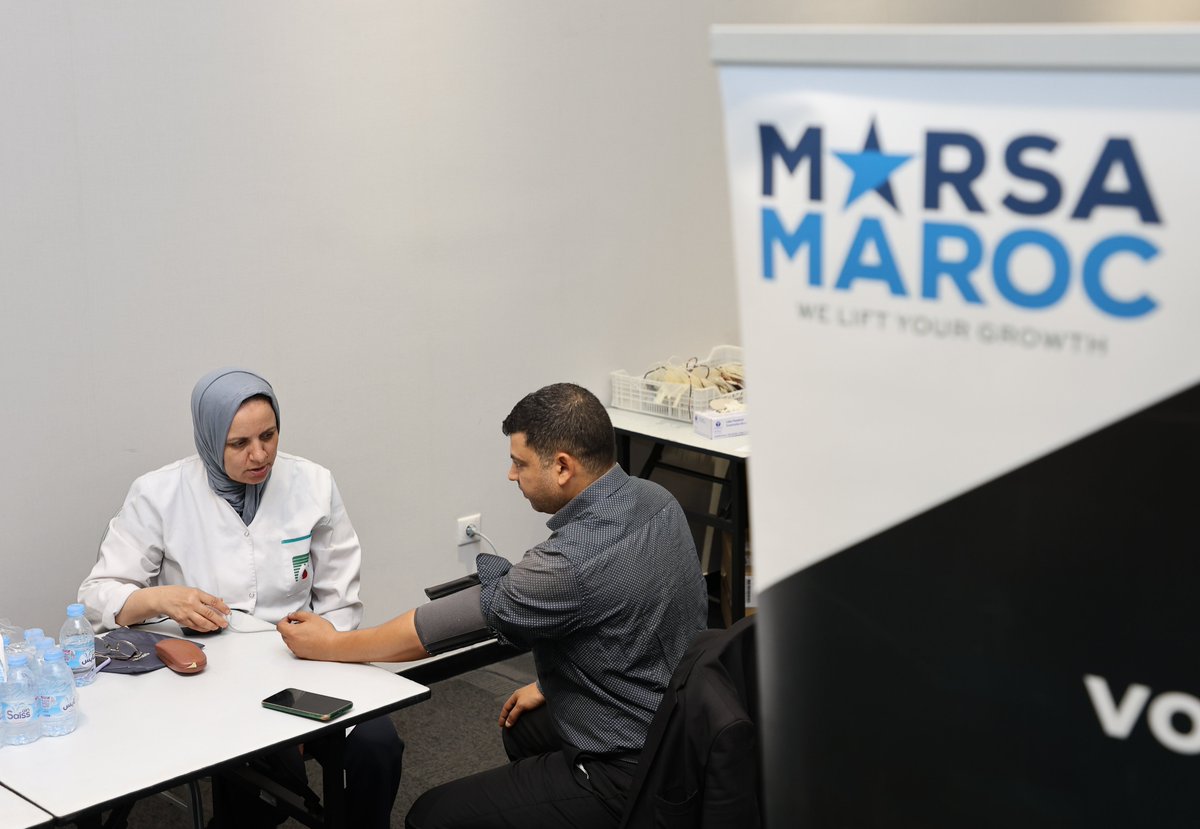 MarsaMarocGroup's tweet photo. Un grand merci à nos collaborateurs pour leur participation aux opérations de don du sang, organisées au siège de Marsa Maroc le 22 octobre et au port de Mohammedia le 23 octobre.
Une belle initiative qui reflète nos valeurs de solidarité et d'engagement.
#MarsaMaroc #WeLiftYourGrowth #MarsaMaroc_RSE