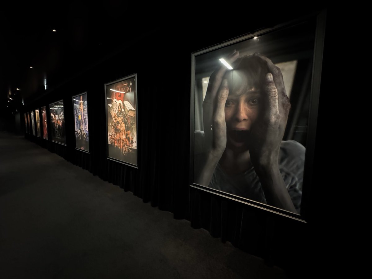 廊下の衣替え😱