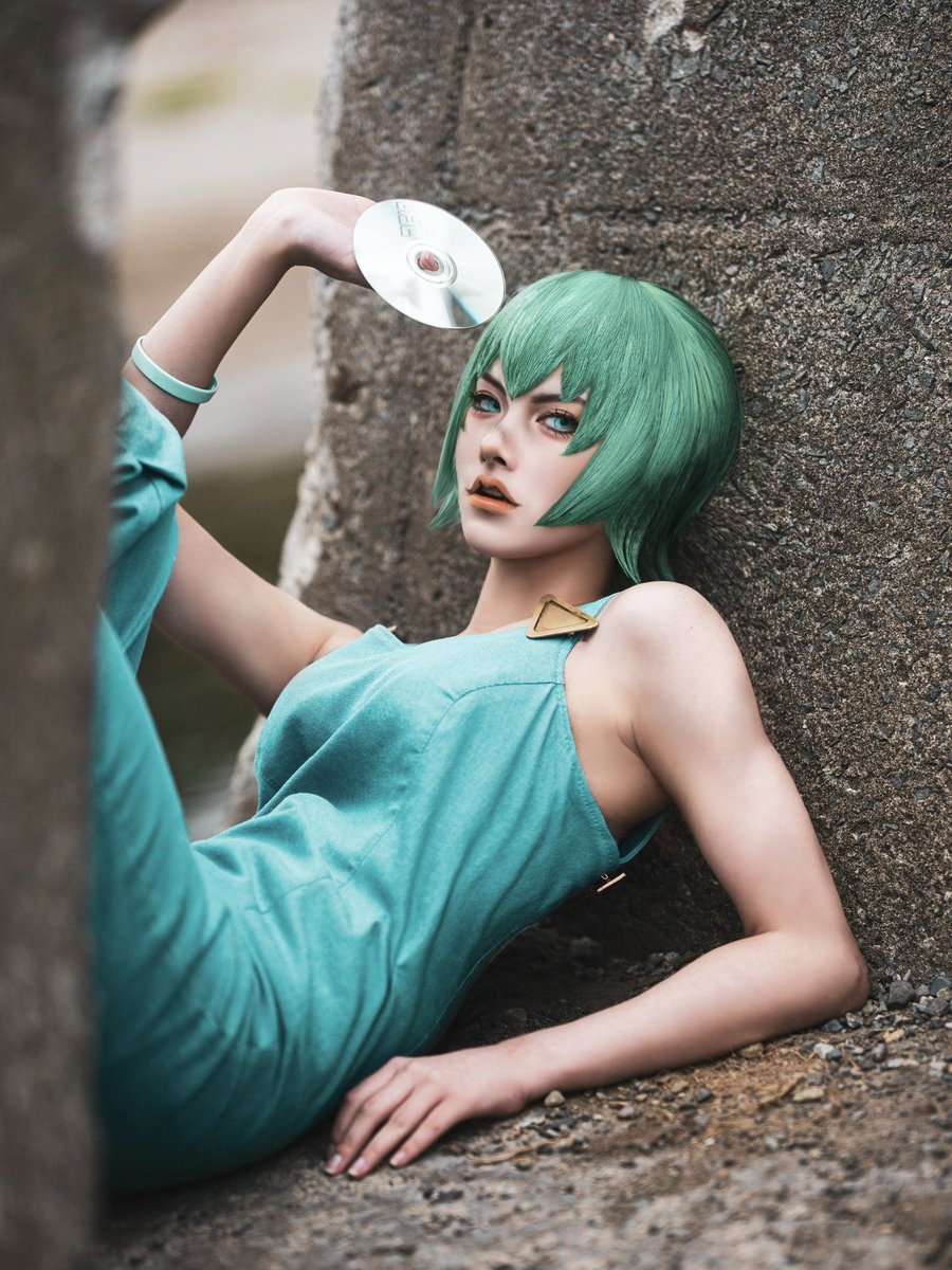 踊カメ tweet media