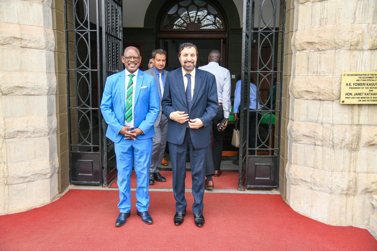 This morning at the International Conference and Workshop on Food Systems Transformation and Action, held at Makerere University, I have encouraged the participants to seek solutions for food security for Africa’s bulging population. I thank ICESCO, COMSTECH and the National