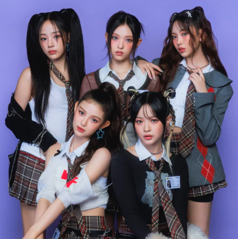 AboutMusicYT's tweet image. The court is set to rule in one day on whether NewJeans will stay with ADOR or go their separate ways.