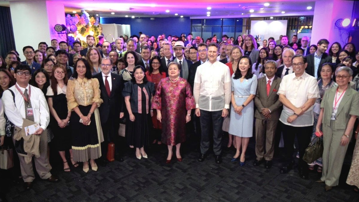 Thanks to <a href="/DFAPHL/">DFA Philippines 🇵🇭</a> – OPD for the invitation to speak at the UN Day panel discussion. I reflected on emerging opportunities for development finance as 🇵🇭 transition to UMIC, including blended finance, sub-national instruments &amp; state-contingent clauses to boost climate resilience.